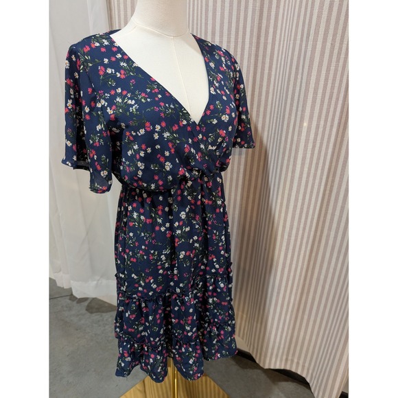 Altar'd State Dresses & Skirts - Altar'd State Navy Floral Flutter Sleeve Dress Tiered Ruffle Skirt Midi Casual